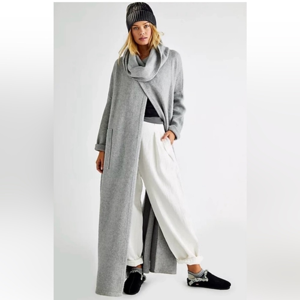 Free People Gray Turtleneck Sweater Cozy Cowl Design